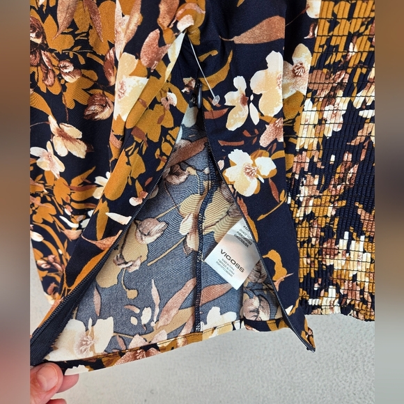 Vigoss Womens Summer Crop Top Long Sleeve Smoked Cuffs Side Zip Floral Browns - Picture 13 of 14